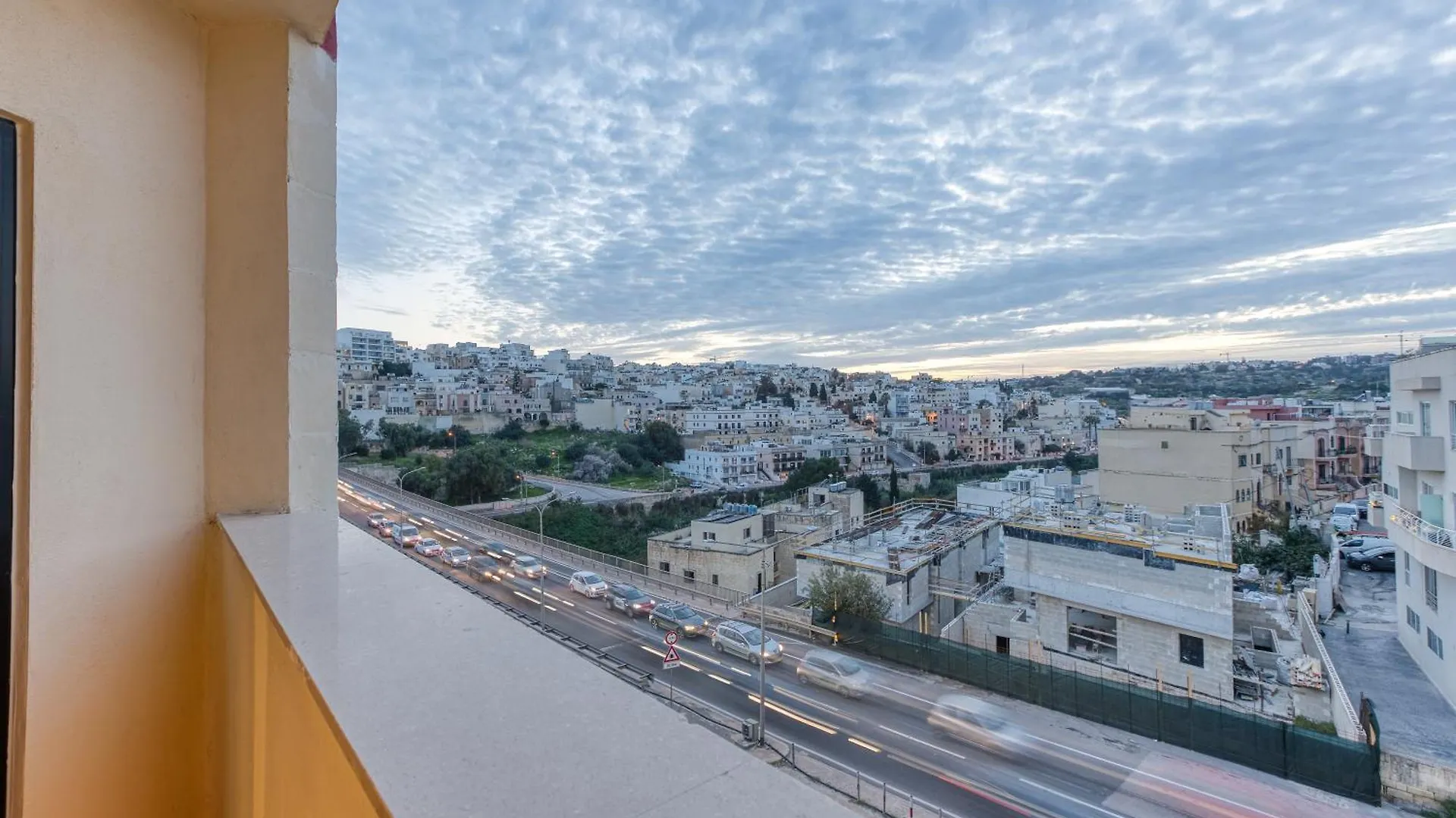 Stylish & Cosy 1Br Home With Balcony In St Julians By 360 Estates Saint Julian's 0*,  Malta