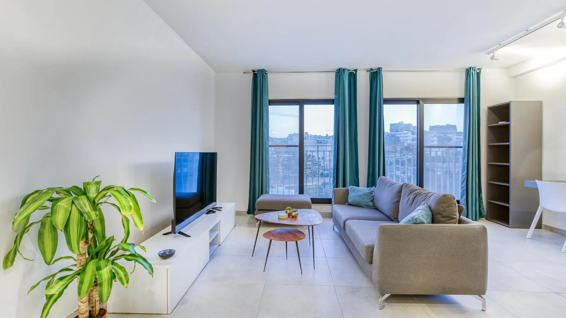 Stylish & Cosy 1Br Home With Balcony In St Julians By 360 Estates Saint Julian's