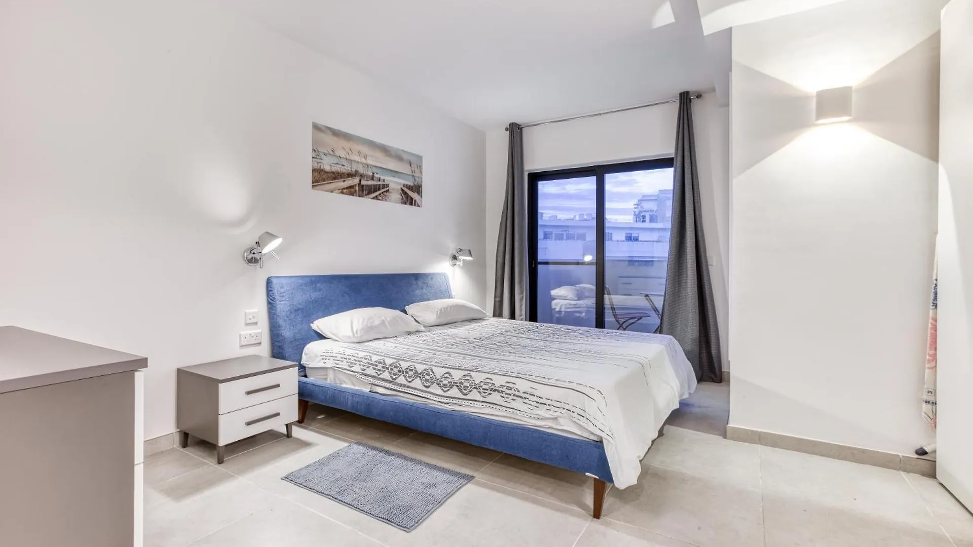 Stylish & Cosy 1Br Home With Balcony In St Julians By 360 Estates Saint Julian's Apartment